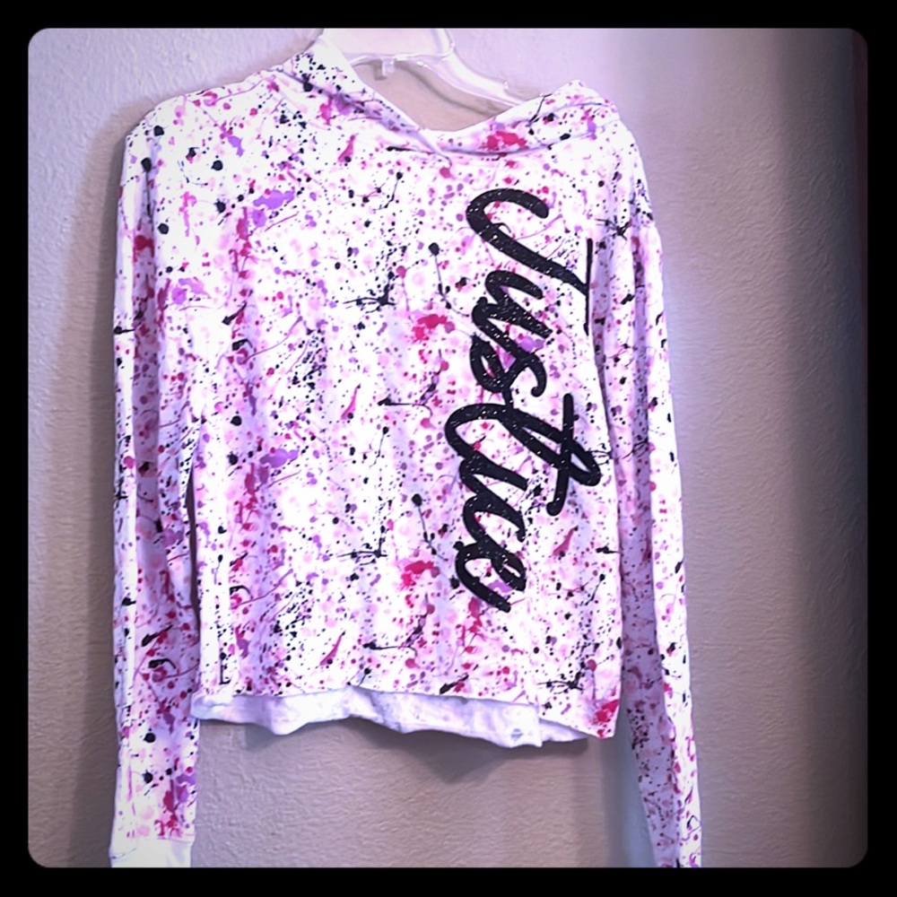 Long sleeve cropped sweatshirt with hoodie